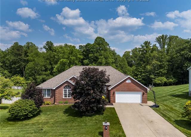 Property at 90 Brooke St, Culloden, WV 25510, 5 beds, 4.5 baths