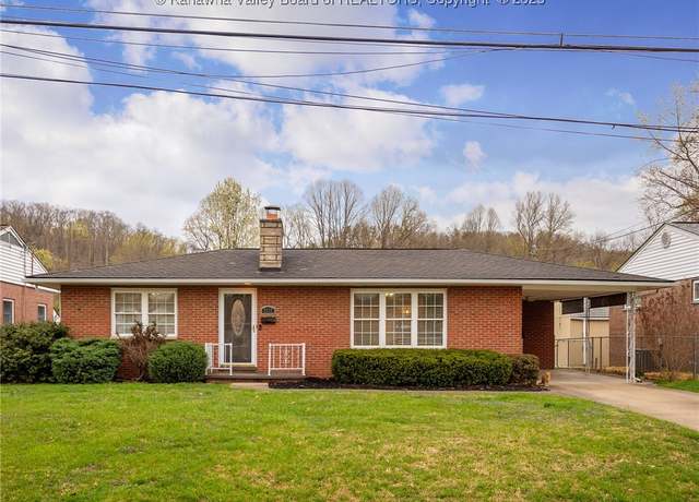 Property at 2537 Mountain View Dr, Saint Albans, WV 25177, 3 beds, 1.5 baths