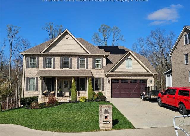 Property at 106 Fieldcrest Dr, Charleston, WV 25314, 6 beds, 5.5 baths