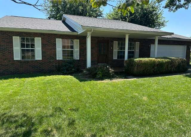 Property at 5 Royal Oak Ct, Hurricane, WV 25526, 3 beds, 2 baths