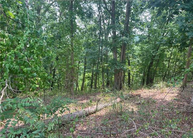Property at 0 Suncrest Pl, Charleston, WV 25303