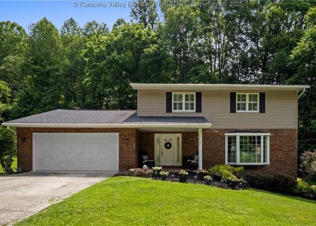 Property at 1597 Alexandria Pl, Charleston, WV 25314, 4 beds, 3.5 baths