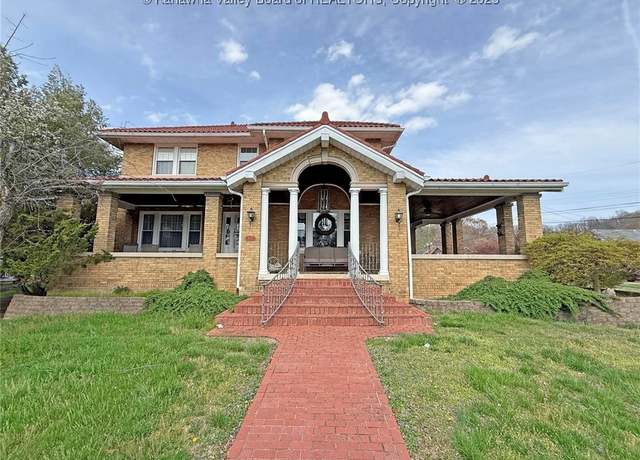 Property at 802 Maple Rd, Charleston, WV 25302, 5 beds, 2 baths