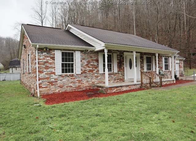 Property at 8180 Aarons Fork Rd, Elkview, WV 25071, 3 beds, 2 baths