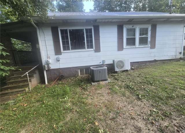 Property at 630 Melody Ln, Charleston, WV 25313, 2 beds, 1 bath