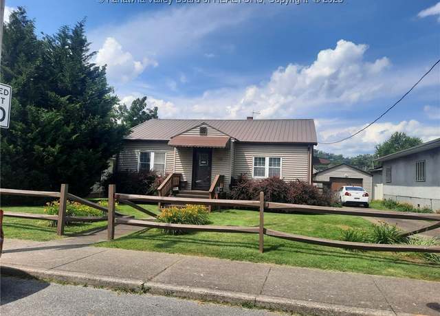 Property at 1406 First Ave, Charleston, WV 25387, 2 beds, 1 bath