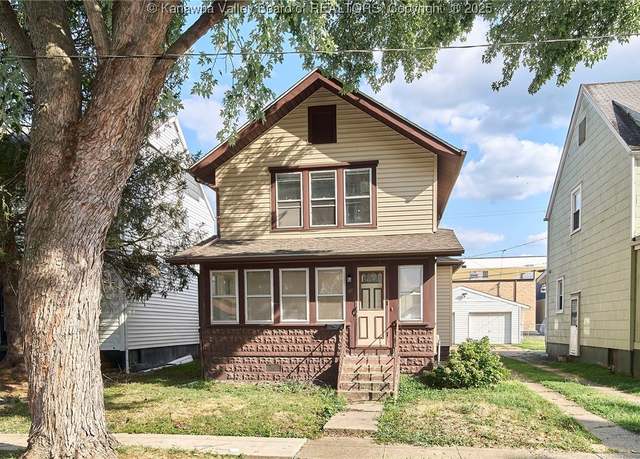 Property at 22 9th Ave, South Charleston, WV 25303, 3 beds, 2 baths