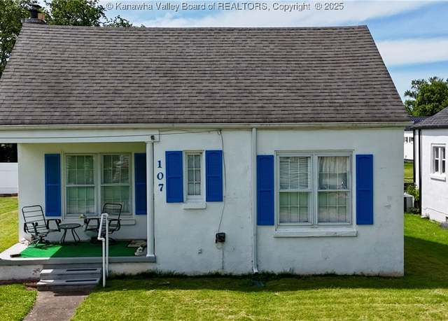 Property at 107 21st Street St, Dunbar, WV 25064, 2 beds, 2 baths