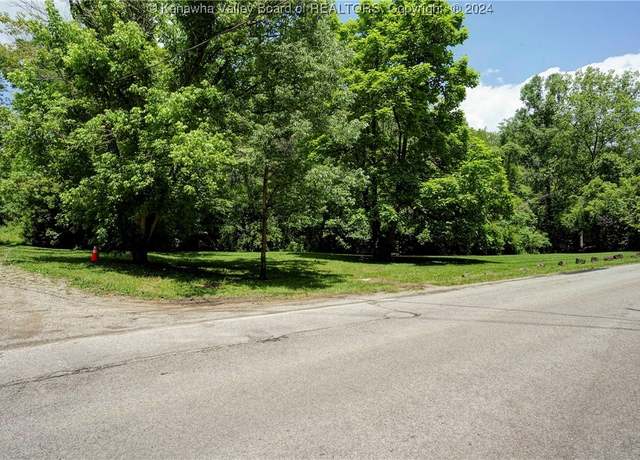 Property at 93 Smith Creek Dr, South Charleston, WV 25309