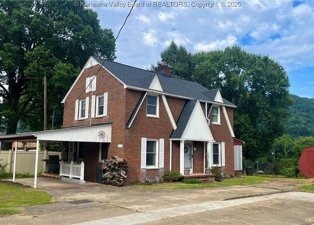 Property at 6546 Roosevelt Ave Unit A, Charleston, WV 25304, 3 beds, 2.5 baths