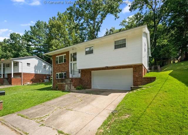 Property at 860 Whispering Way, South Charleston, WV 25303, 3 beds, 2.5 baths