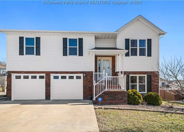 Property at 620 Sapphire Dr, Hurricane, WV 25526, 4 beds, 2.5 baths