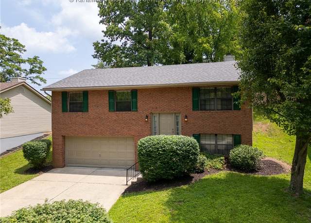 Property at 3 Dogwood Pl, Huntington, WV 25705, 3 beds, 2.5 baths