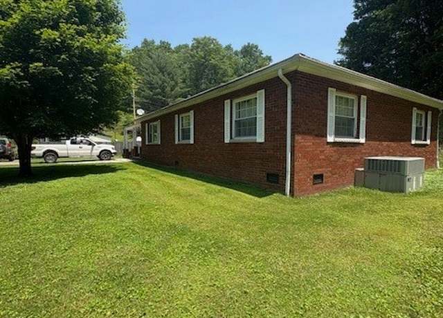 Property at 3202 Wallback Rd, Wallback, WV 25285, 3 beds, 2 baths