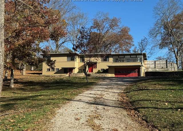 Property at 5218 Walnut Valley Dr, Charleston, WV 25313, 5 beds, 2 baths