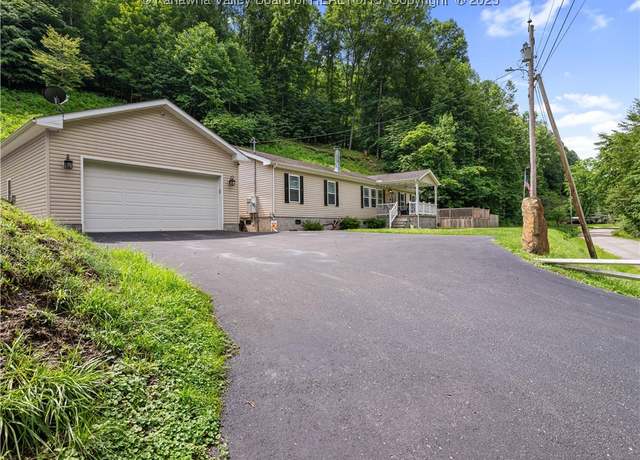 Property at 1145 Cameo Rd, Spurlockville, WV 25565, 2 beds, 2 baths
