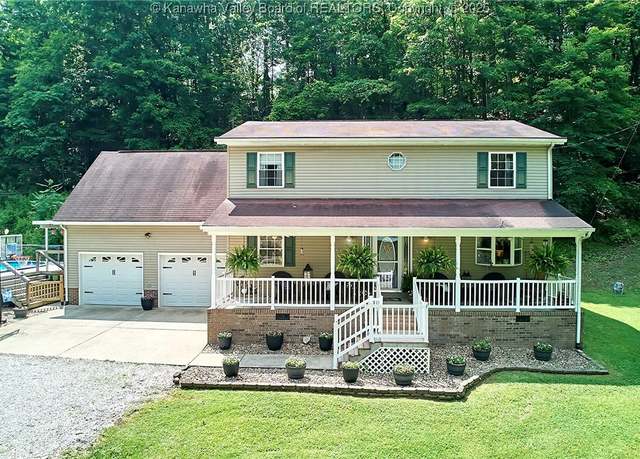 Property at 215 Crosscut Ln, Poca, WV 25159, 4 beds, 2.5 baths