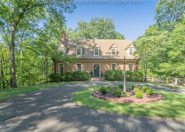 Property at 1521 Stonehenge Rd, Charleston, WV 25314, 5 beds, 5 baths