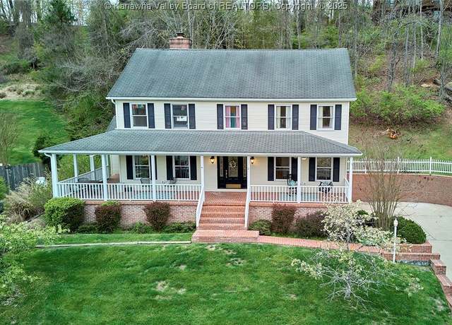 Property at 40 Carriage Rd, Charleston, WV 25314, 4 beds, 3.5 baths