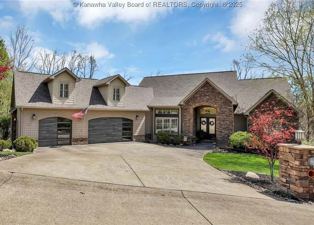 Property at 7009 Briarcliff Way, Hurricane, WV 25526, 4 beds, 5 baths