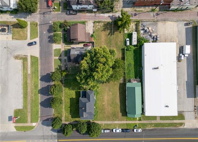 Property at 2045 8th Ave, Huntington, WV 25701