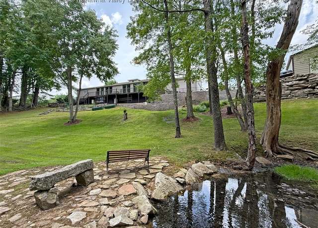 Property at 960 Grandview Rd, Daniels, WV 25832, 4 beds, 2.5 baths