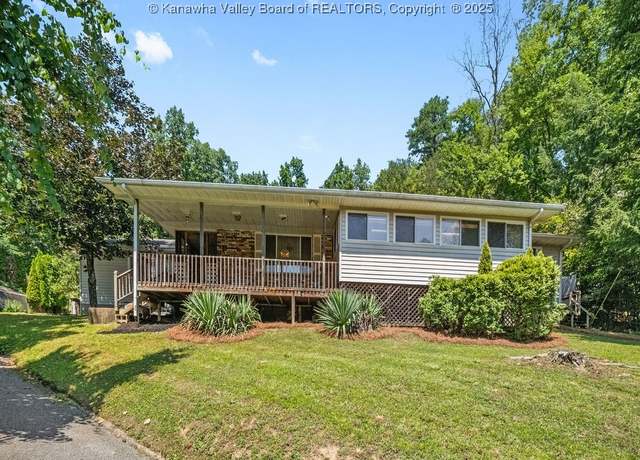 Property at 72 Baltic Dr, Elkview, WV 25071, 3 beds, 2 baths