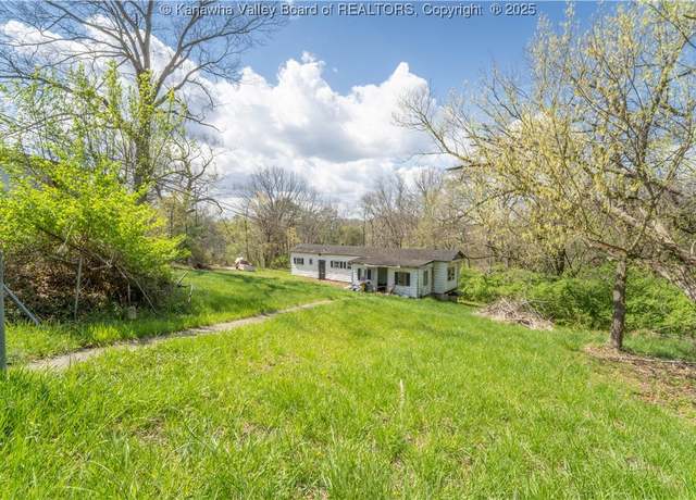 Property at 1204 Chestnut St, South Charleston, WV 25309