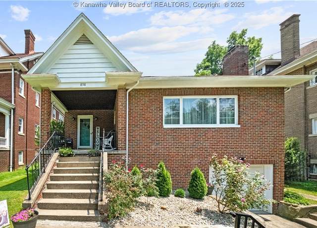 Property at 858 Edgewood Dr, Charleston, WV 25302, 4 beds, 3 baths