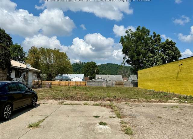 Property at 2416 Grant Ave, St Albans, WV 25177