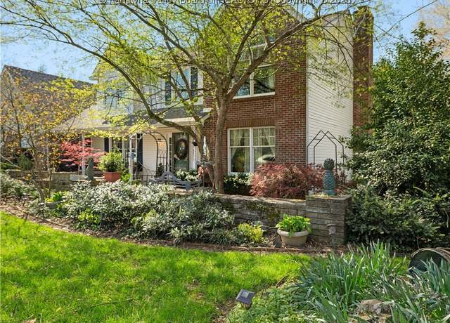 Property at 200 Sunstone Dr, Scott Depot, WV 25560, 4 beds, 2.5 baths