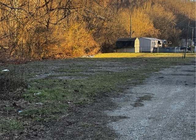 Property at 1496 Mcclellan Hwy, Harts, WV 25524, 3 beds, 2 baths