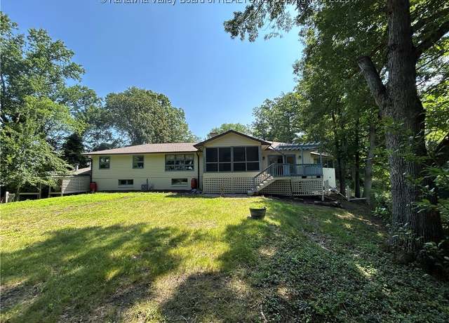 Property at 884 Alta Rd, Charleston, WV 25314, 4 beds, 2 baths