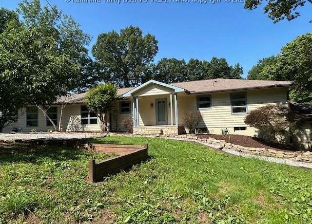Property at 884 Alta Rd, Charleston, WV 25314, 4 beds, 2 baths