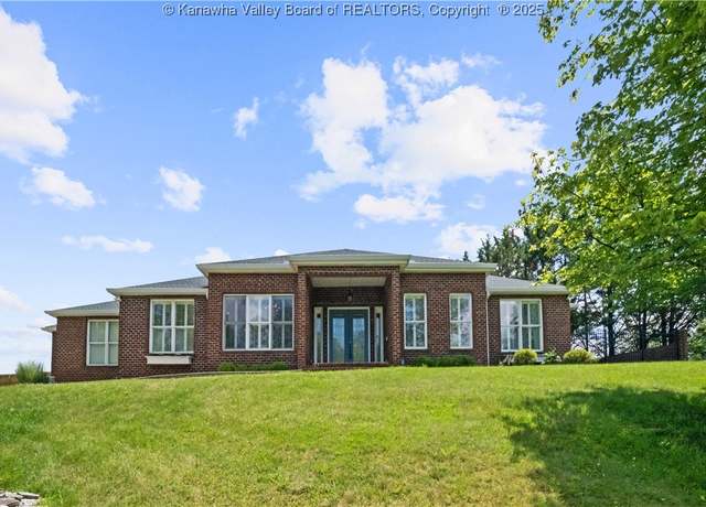Property at 62 Stoneridge Dr, Hurricane, WV 25526, 4 beds, 3 baths