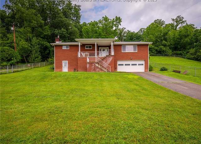 Property at 337 Stacy Dr, Charleston, WV 25302, 3 beds, 2 baths