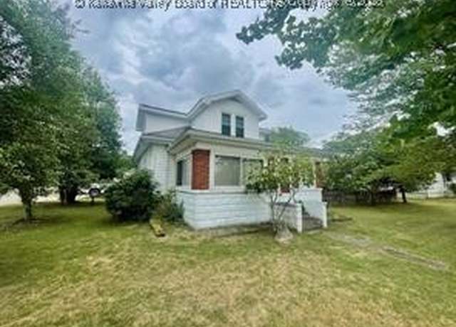 Property at 1119 Henry St, Ravenswood, WV 26164, 3 beds, 2 baths