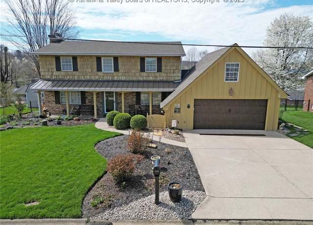 Property at 5445 Longview Dr, Cross Lanes, WV 25313, 4 beds, 2.5 baths