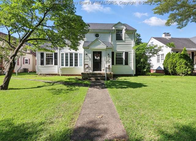 Property at 3821 Staunton Ave SE, Charleston, WV 25304, 5 beds, 3.5 baths