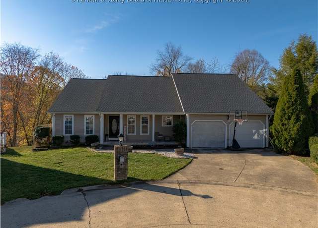 Property at 105 Vista Ln, Hurricane, WV 25526, 3 beds, 2 baths