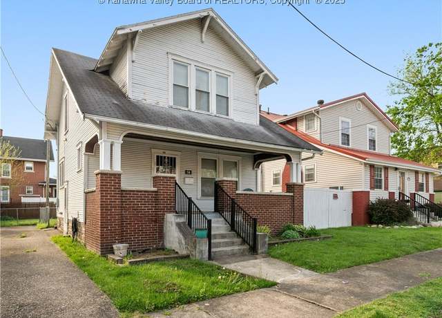 Property at 54 Hunt Ave, Charleston, WV 25302, 3 beds, 2 baths