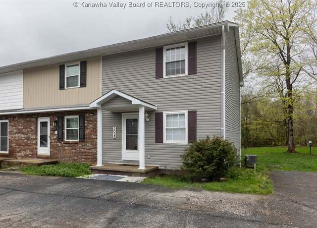 Property at 5025 St. Patrick Cir, Cross Lanes, WV 25313, 2 beds, 1.5 baths