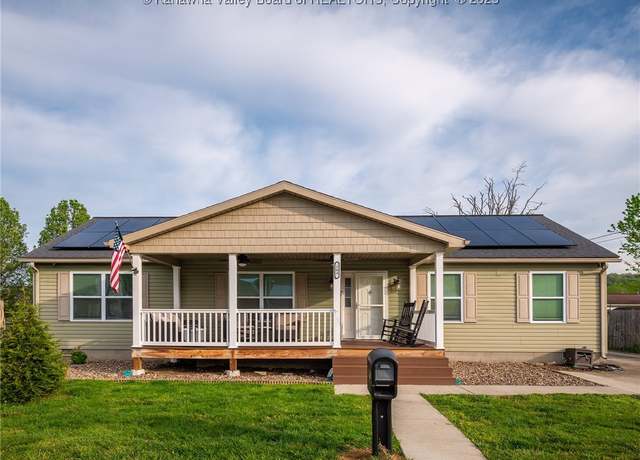 Property at 109 Oklahoma Ave, Poca, WV 25159, 3 beds, 2 baths