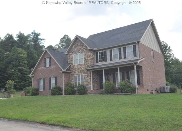 Property at 30 Cassidy Dr, Winfield, WV 25213, 4 beds, 2.5 baths