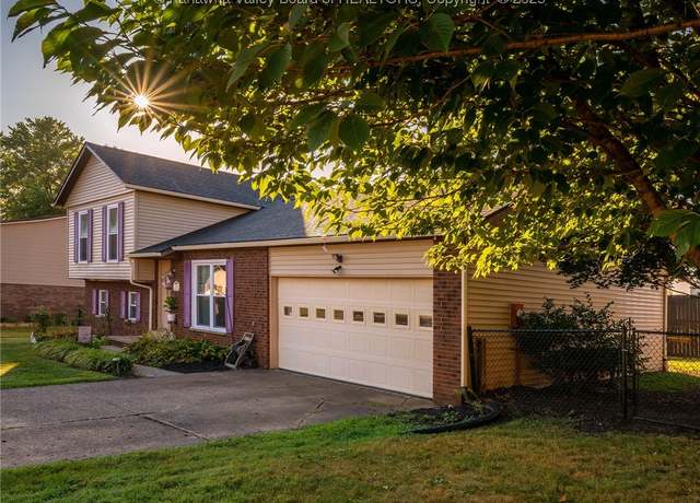 Property at 130 Rolling Acres Rd, Winfield, WV 25213, 3 beds, 2 baths