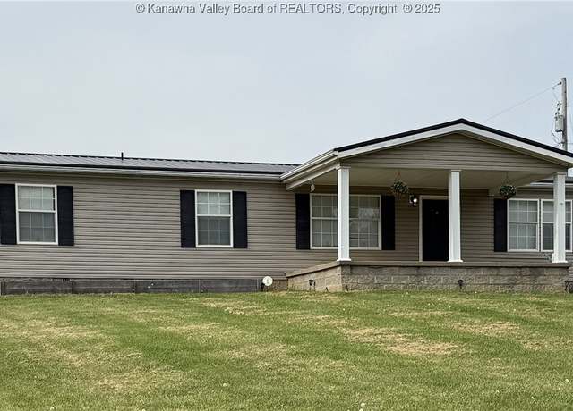 Property at 341 Carlee Dr, Point Pleasant, WV 25550, 3 beds, 2 baths