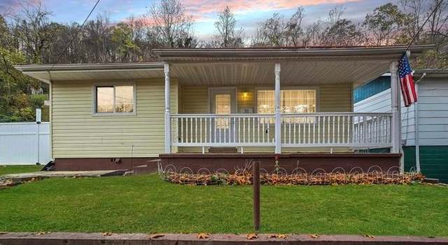 Photo of 25 Esquire Ave, Logan, WV 25601
