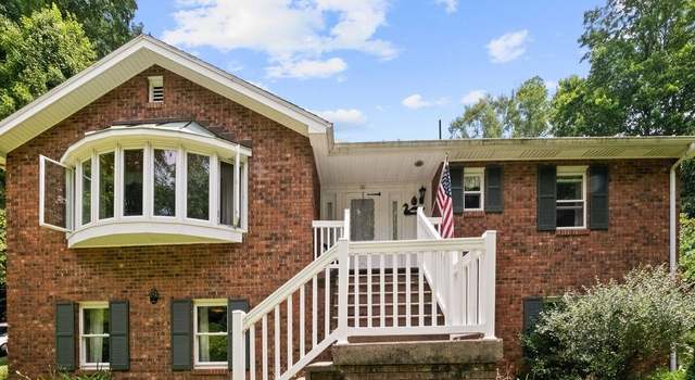 Photo of 1216 Dudley Rd, Charleston, WV 25314