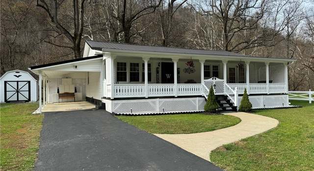 Photo of 348 Elk River Rd, Procious, WV 25164