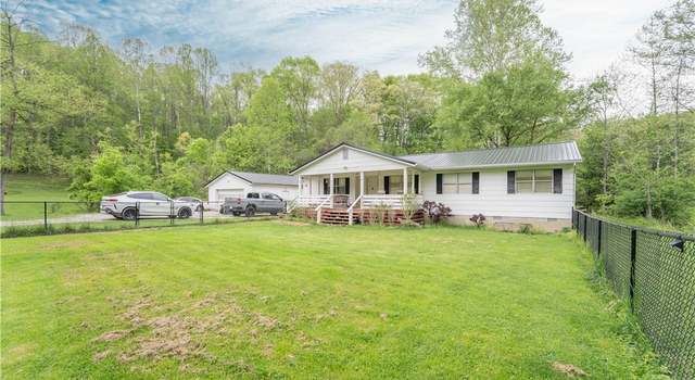 Photo of 6 Memory Ln, Alum Creek, WV 25003